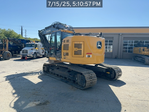 2021 John Deere 245G