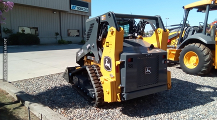 2025 John Deere 317G