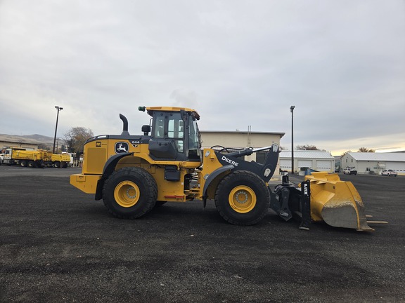 2024 John Deere 644P