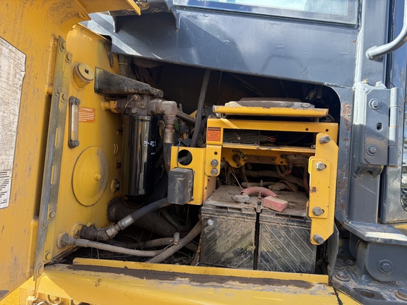 2007 John Deere 750JLT