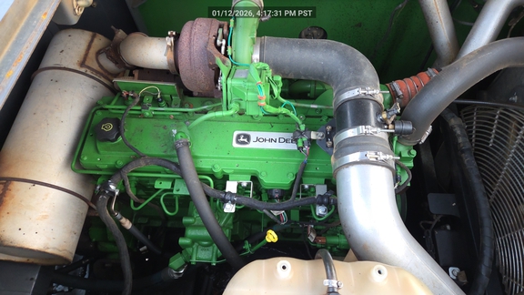 2016 John Deere 3156G