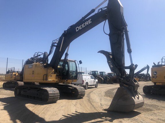 2019 John Deere 345G