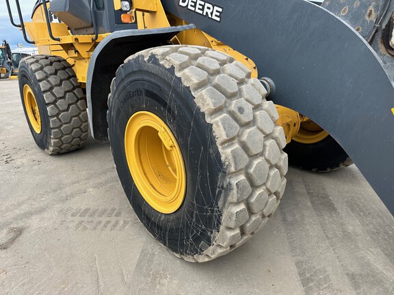 2022 John Deere 724PHL