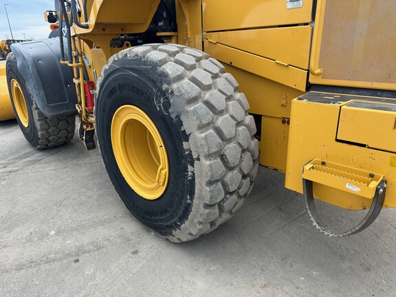 2022 John Deere 724PHL