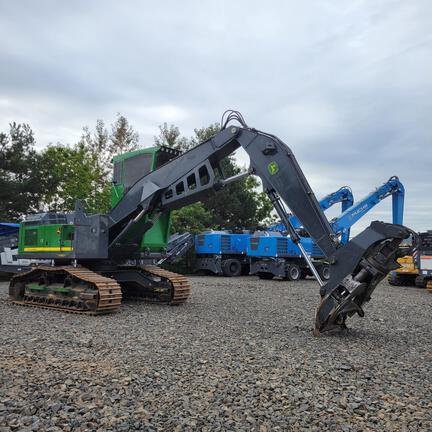 2020 John Deere 2656G