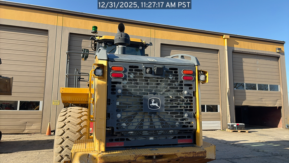 2020 John Deere 824L