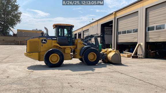 2019 John Deere 544L
