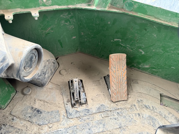 2018 John Deere 948L