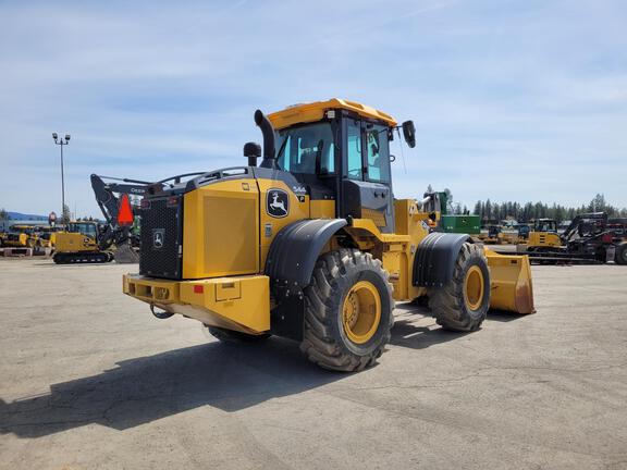 2022 John Deere 544P