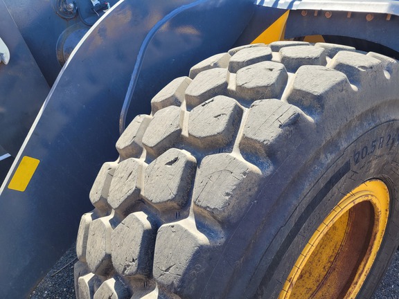 2022 John Deere 544P