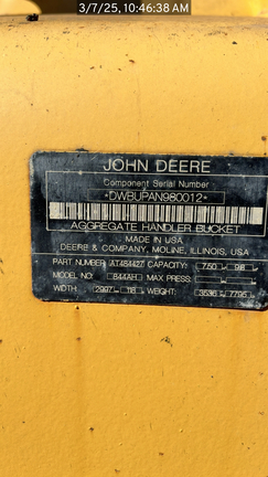2022 John Deere 844LAH