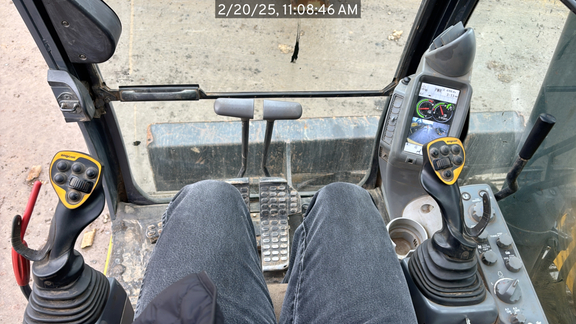 2019 John Deere 135G