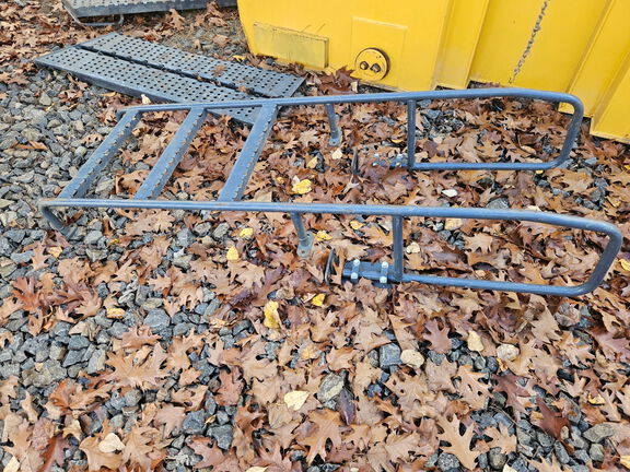 2022 John Deere 670GLC