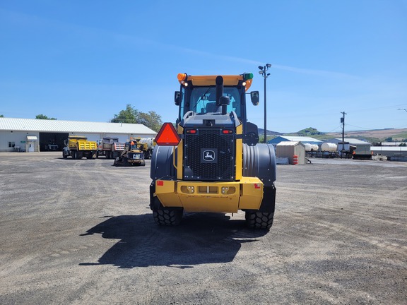 2024 John Deere 544P