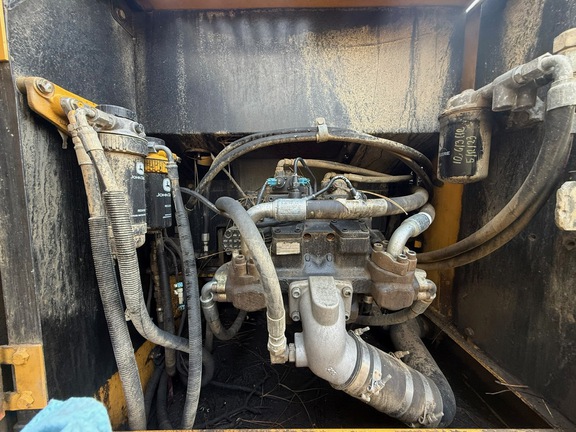 2006 John Deere 270D