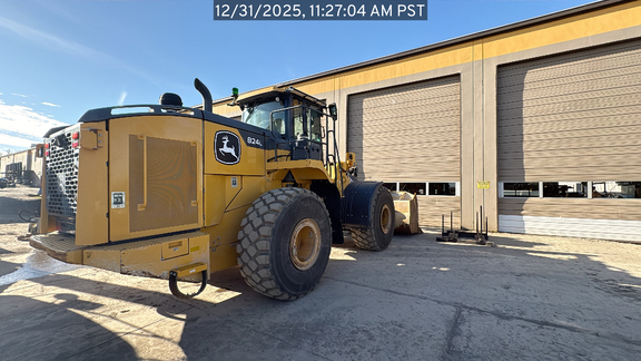 2020 John Deere 824L