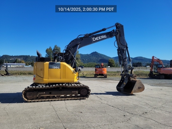 2019 John Deere 135G