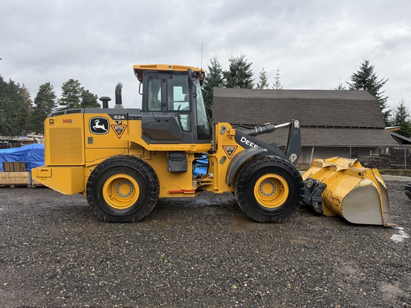 2023 John Deere 624P
