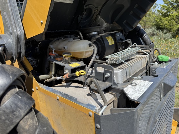 2024 John Deere 335P