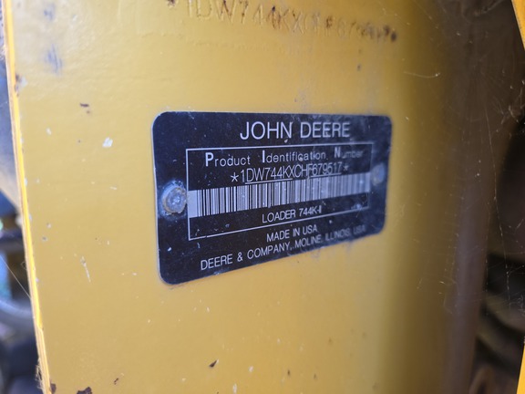 2017 John Deere 744K