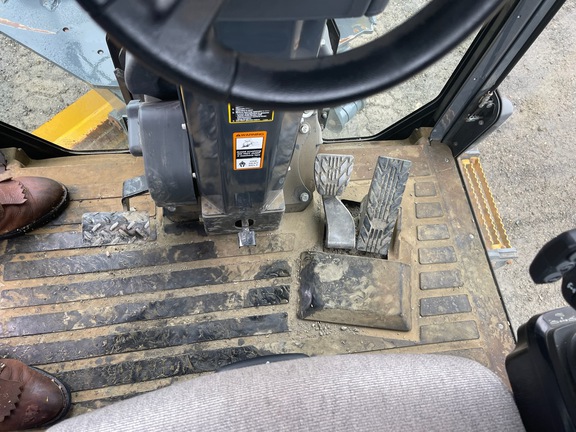 2020 John Deere 772G