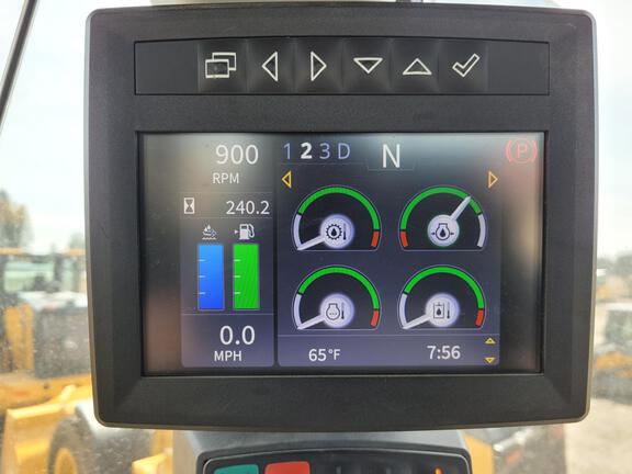 2022 John Deere 544P