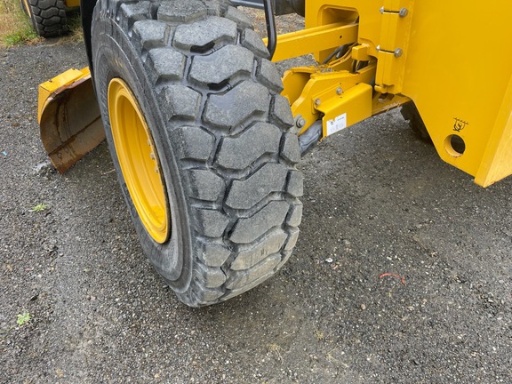 2020 John Deere 772G