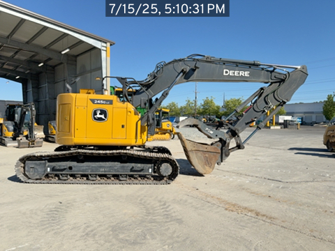 2021 John Deere 245G