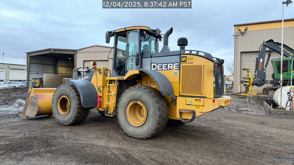 2017 John Deere 644K