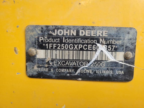 2012 John Deere 250GLC