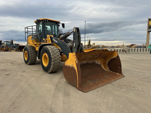 2022 John Deere 724PHL