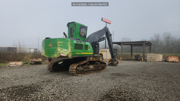 2017 John Deere 3156G