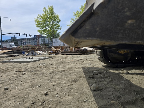 2023 John Deere 135-P