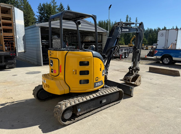 2022 John Deere 35G