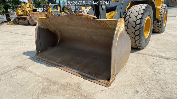 2019 John Deere 544L