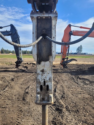 2012 John Deere 250GLC