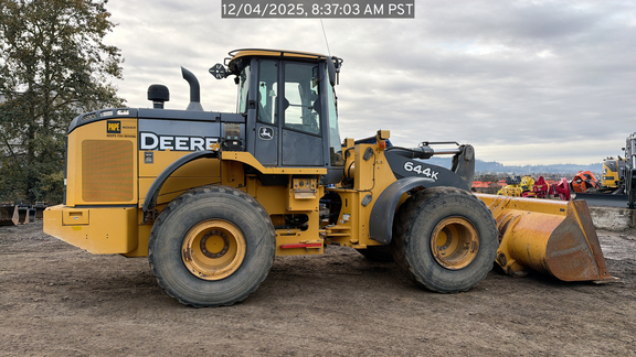 2017 John Deere 644K