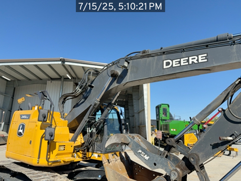 2021 John Deere 245G