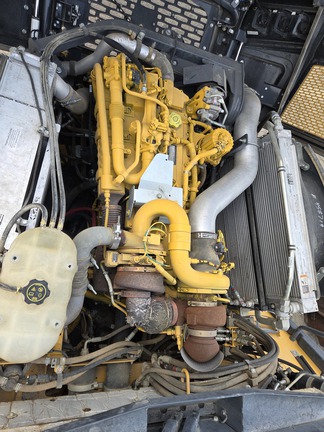 2022 John Deere 260E