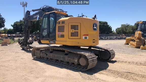 2022 John Deere 245G