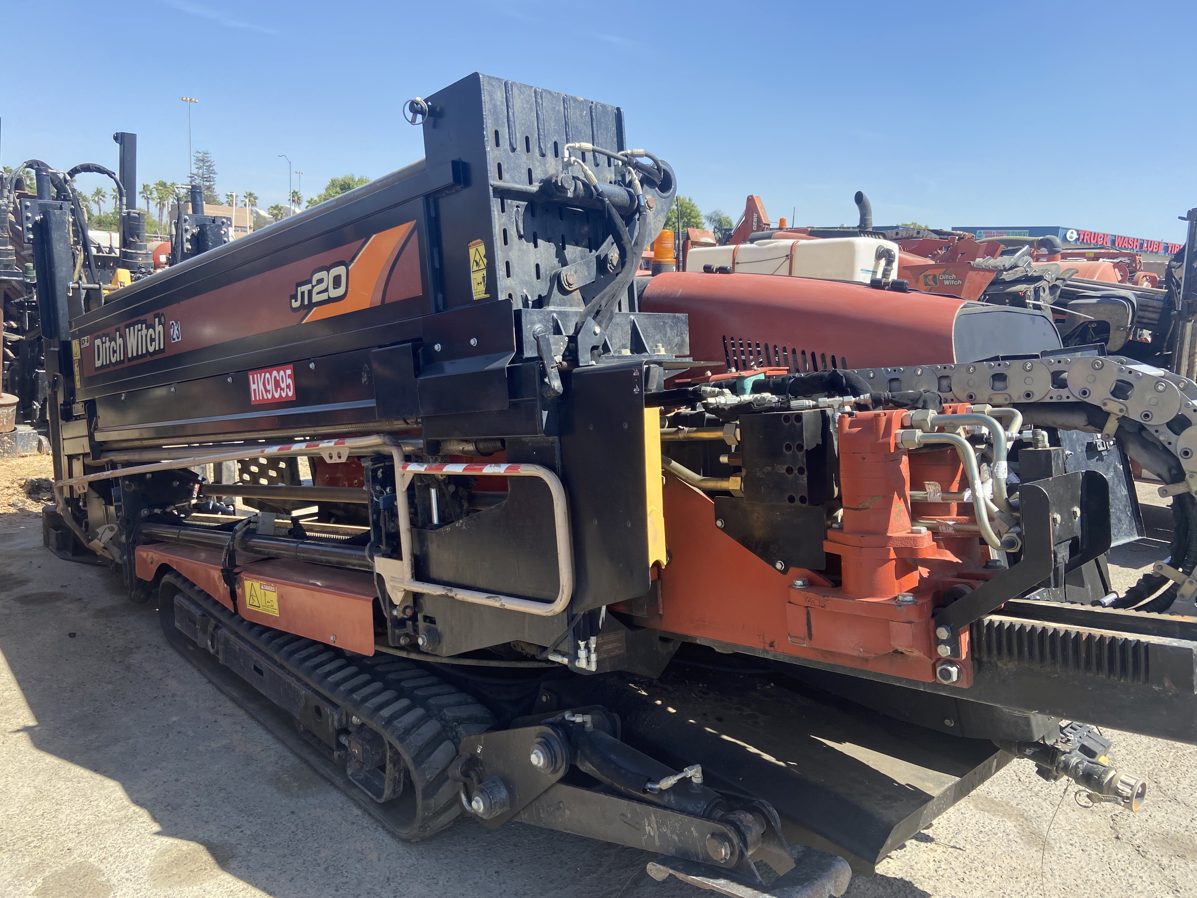 2015 Ditch Witch JT20