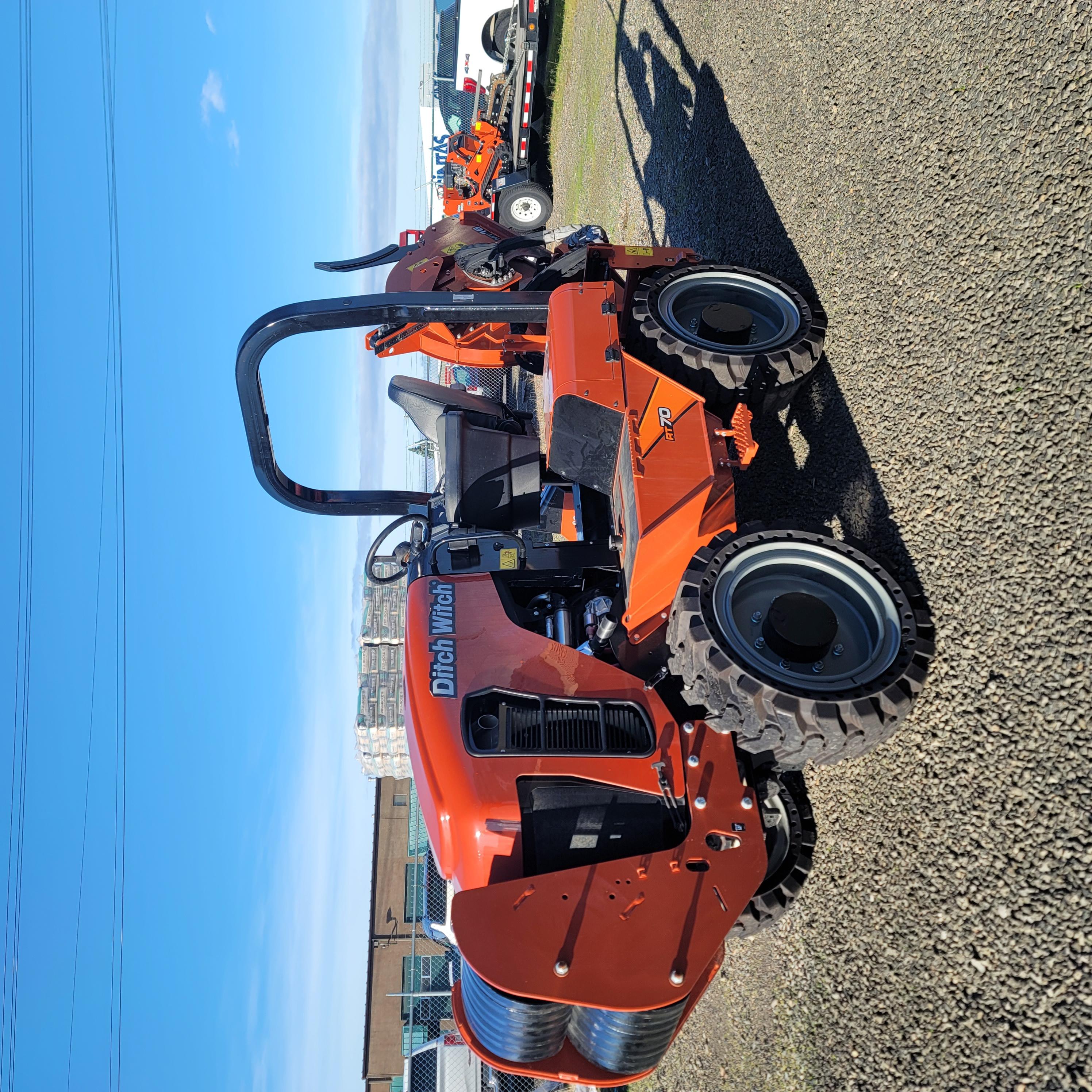 2024 Ditch Witch RT70