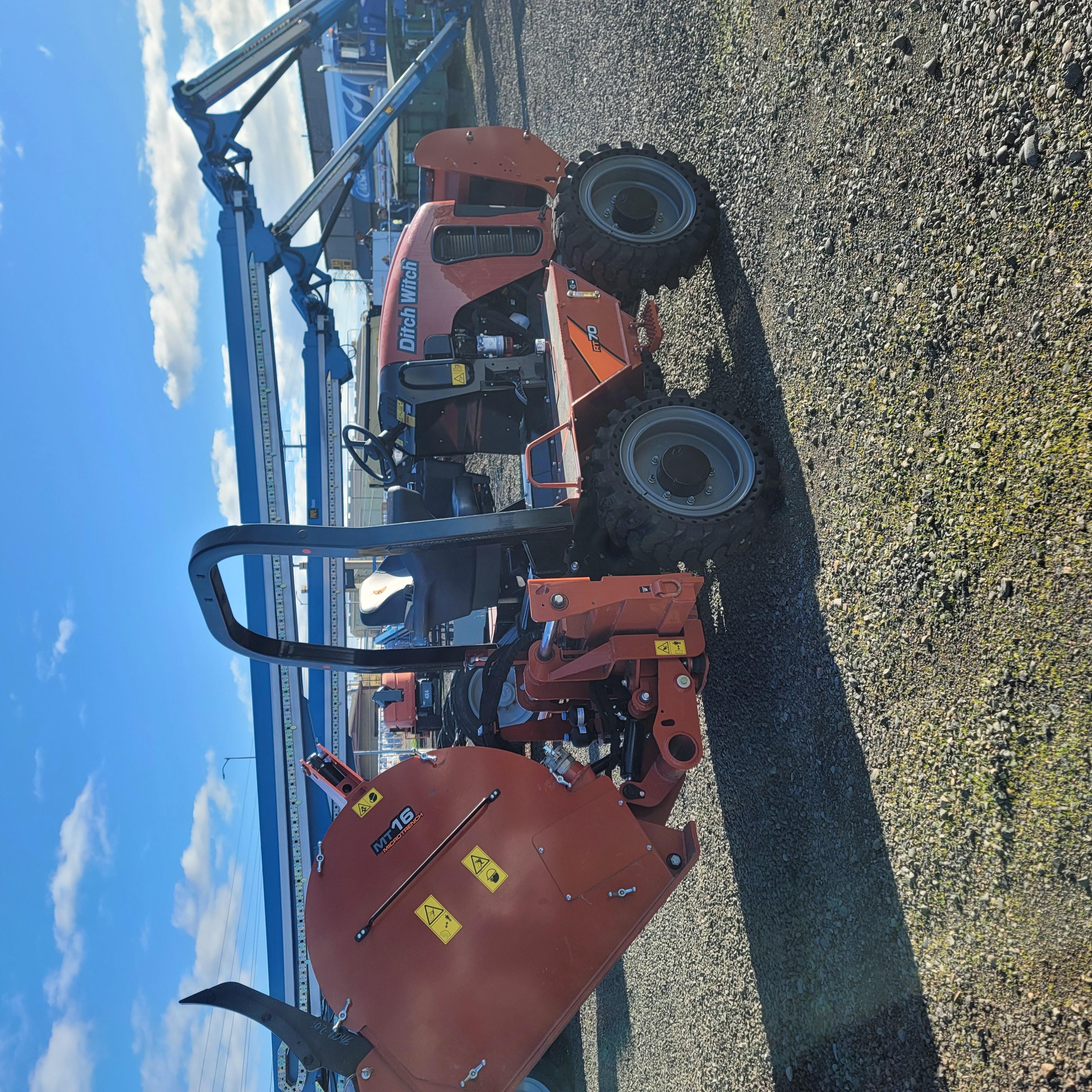 2024 Ditch Witch RT70