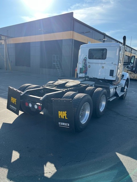 2019 Kenworth T880
