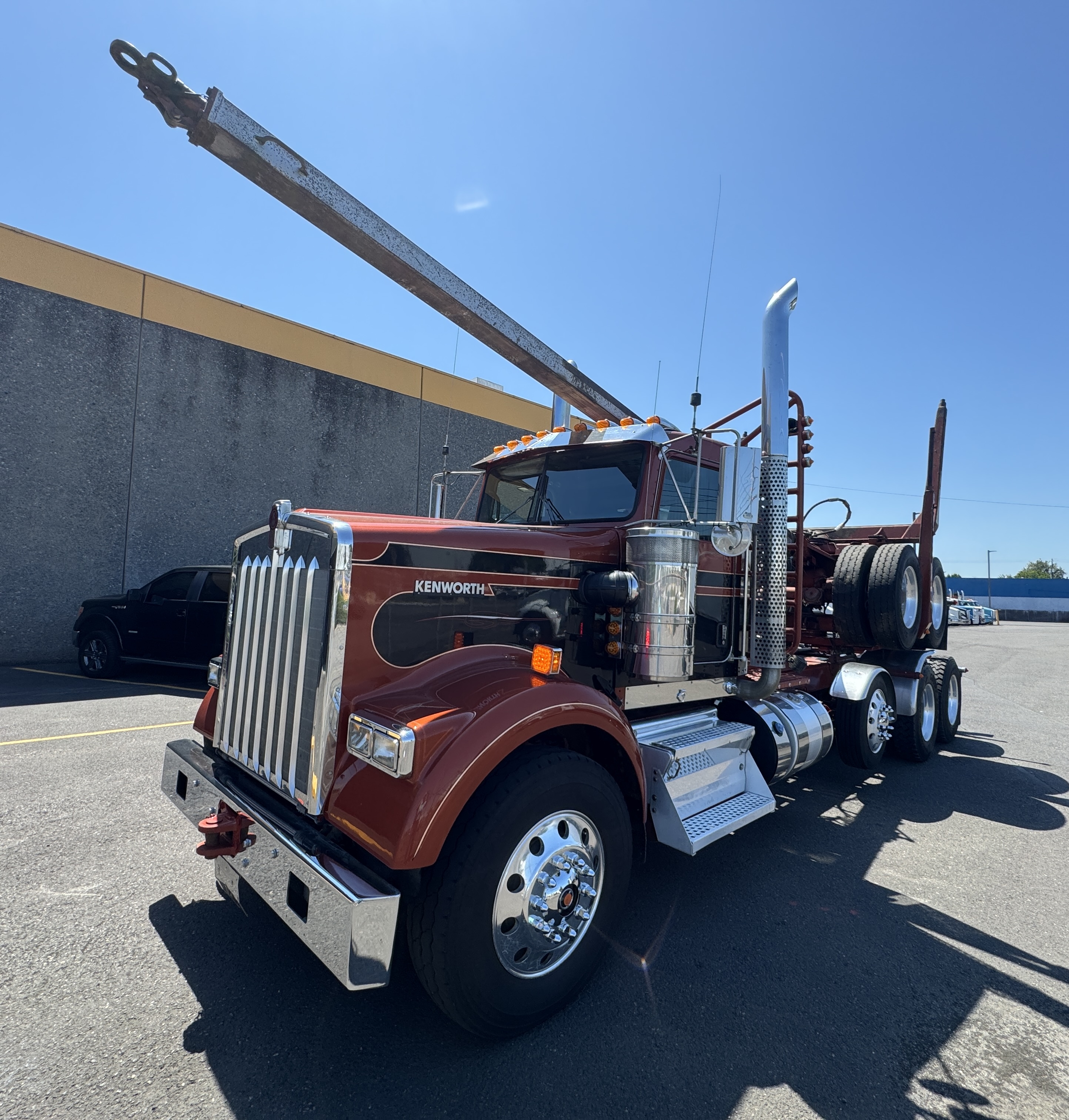 2020 Kenworth W900