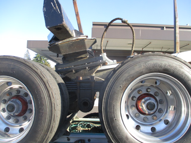 2021 Peterbilt Motor 389