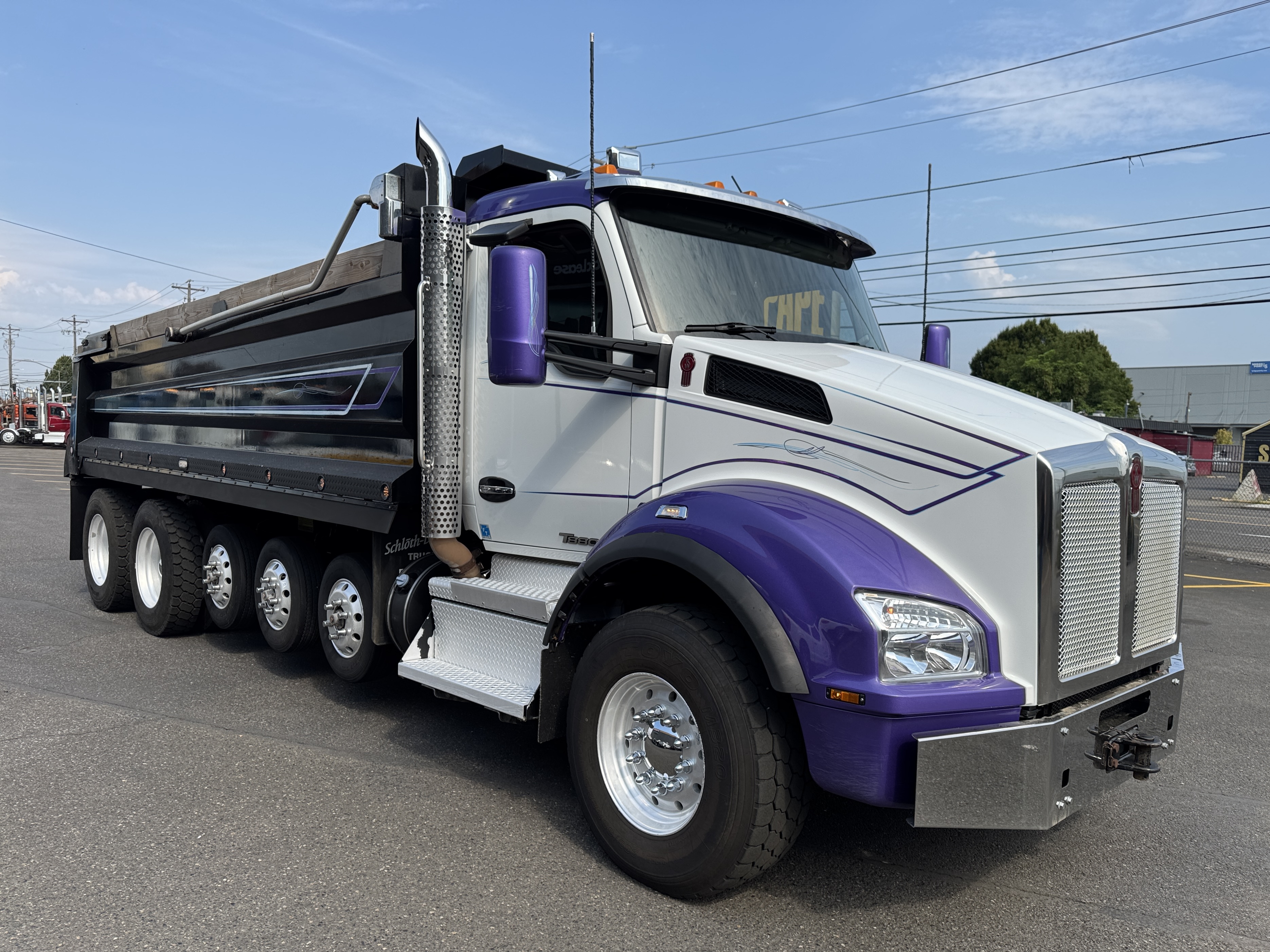 2021 Kenworth T880