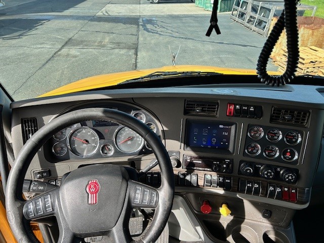 2018 Kenworth T880