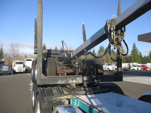 2021 Peterbilt Motor 389