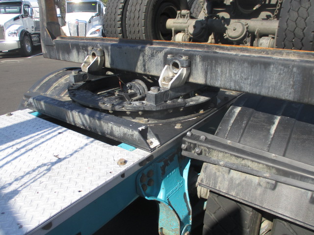 2021 Peterbilt Motor 389